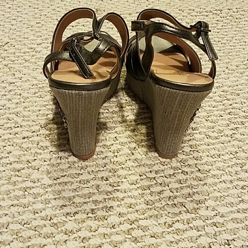 Wedges - Picture 4 of 5